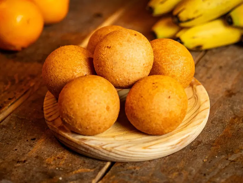Buñuelos colombianos recién fritos